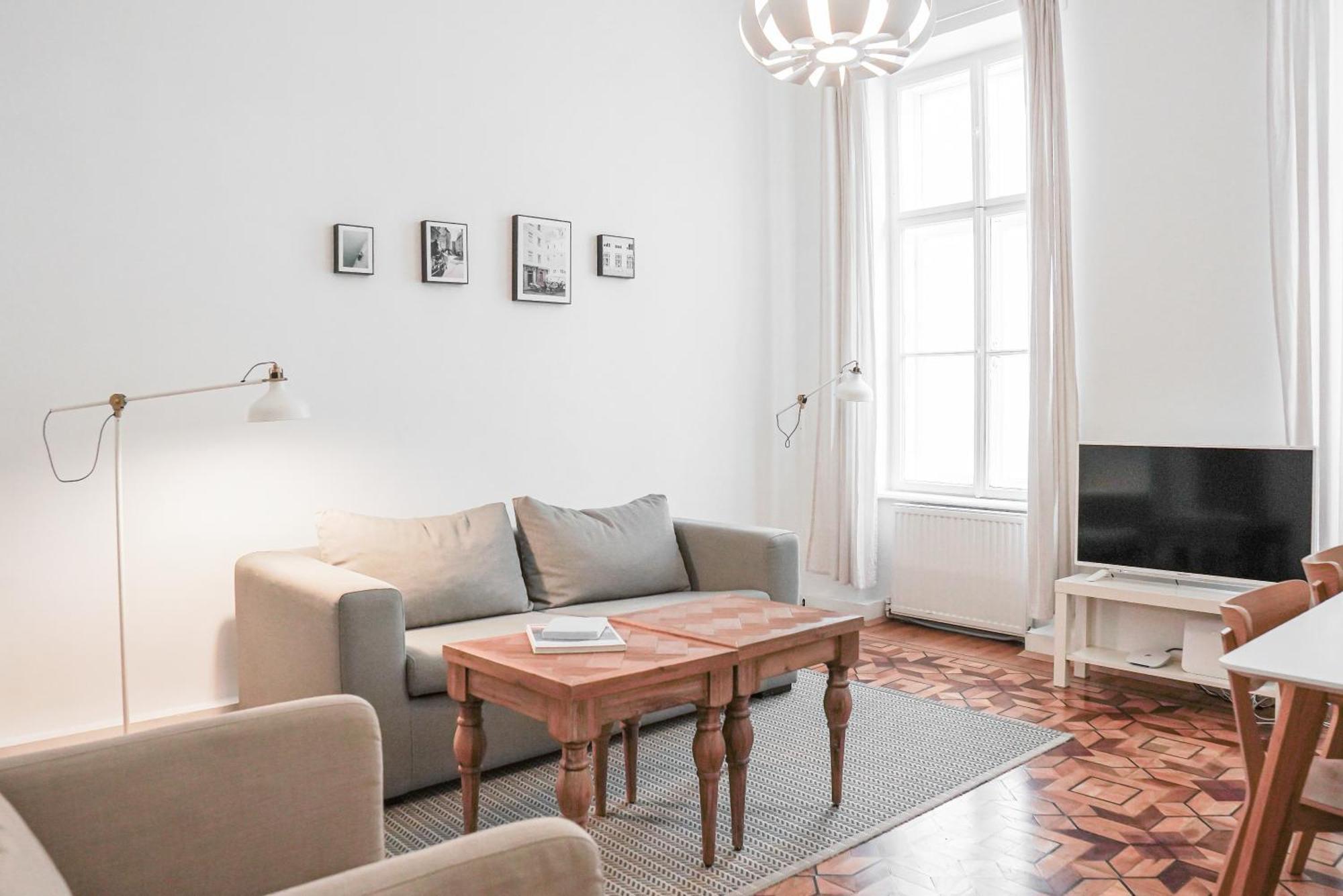 Heymi In Center Appartement Wenen